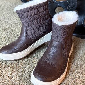 Merrell Haven Bluff Polar Boots Women's Size 7/EU 38.5 Waterproof Brown 100 Gram